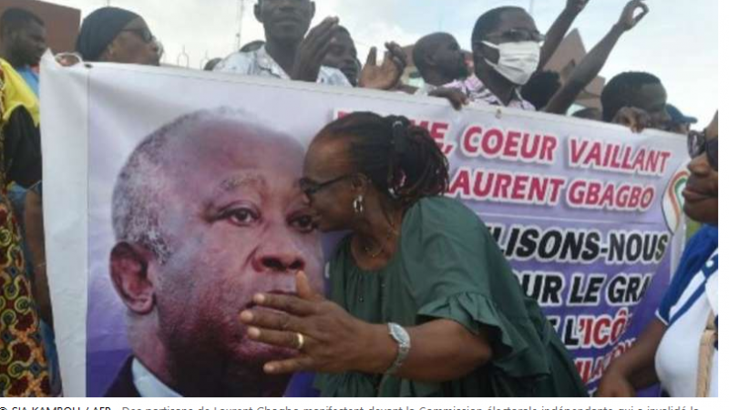 Côte d’Ivoire: les soutiens de Laurent Gbagbo déposent sa candidature pour les élections