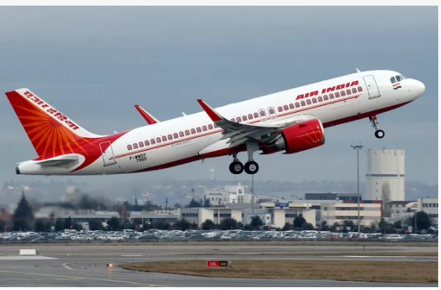 Inde: Un avion de ligne se brise en deux lors d’un atterrissage en catastrophe