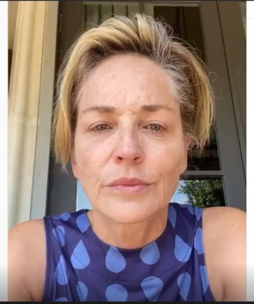 Sharon Stone condamne Trump et sa gestion du corona: “Ne votez pas pour un assassin”