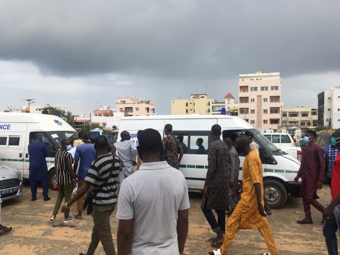 Inhumation : Les dépouilles de Djibril Ndiol et sa famille sont arrivées au cimetière de Yoff.