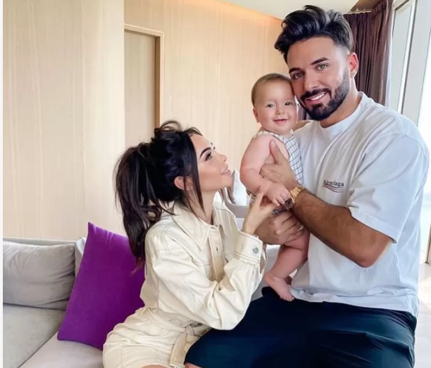 Nabilla: cet adorable cliché de son fils fait fondre la toile