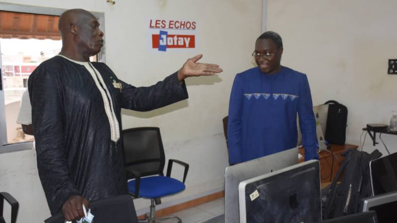 Saccage Les Échos : Baba Tandian offre un iMac 27 pouces au quotidien et se pose en médiateur