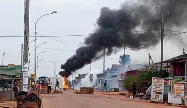 Côte d’Ivoire : Une marche contre le “3e mandat de Ouattara” dégénère à Daoukro