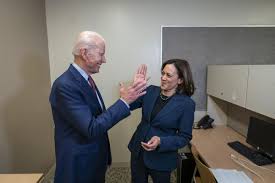 États-Unis : Biden et Harris promettent ensemble de «?reconstruire?» l’Amérique post-Trump