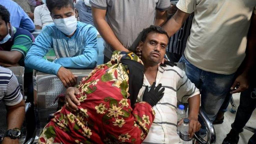 Explosion au gaz dans une mosquée au Bangladesh: au moins 12 morts