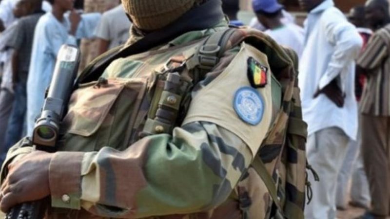 Covid-19 : 300 militaires sénégalais de retour de la Gambie testés positifs