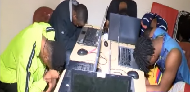 Cybercriminalité : La gendarmerie arrête 17 Nigerians