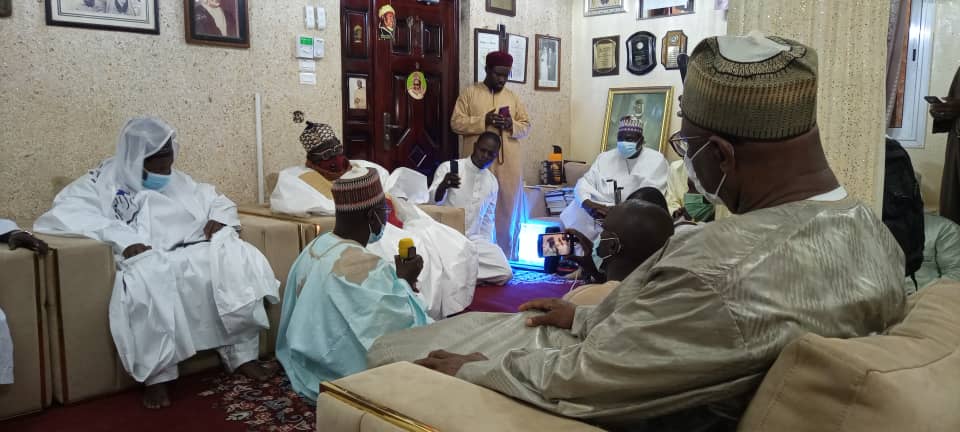 Condoléances : Le Président Adama Barrow envoie une forte délégation au Médina Baye