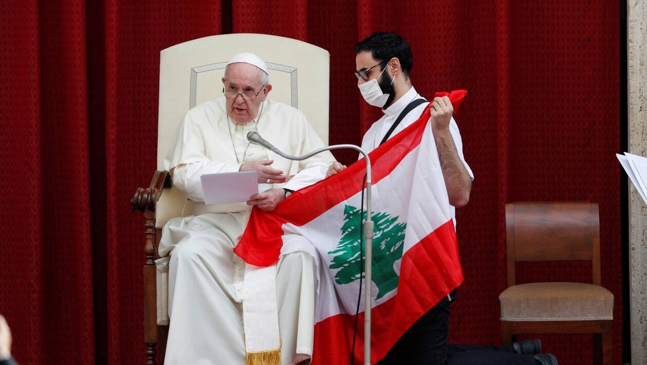 Le Liban ne peut pas être « abandonné à sa solitude”, affirme le pape