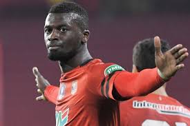 Stade Rennais : Mbaye Niang devenu indésirable, poussé vers la sortie ?