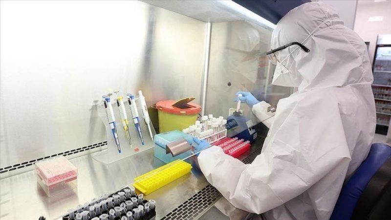 Vaccin contre le coronavirus : où en sont réellement les laboratoires?