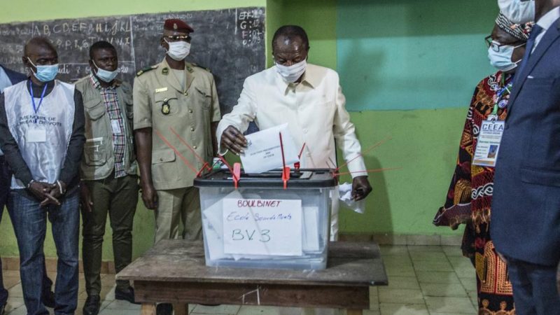 Guinée: Des commissaires de la Céni dénoncent des fraudes