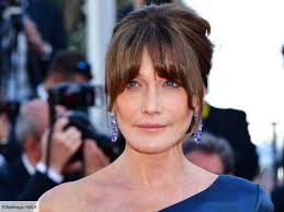 Carla Bruni a passé un coup de fil à Donald Trump pour le remettre à sa place