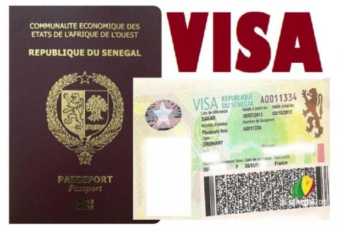 C. Thiombane falsifiait des licences du CNG de lutte pour chercher des visas pour pour faire voyager des candidats