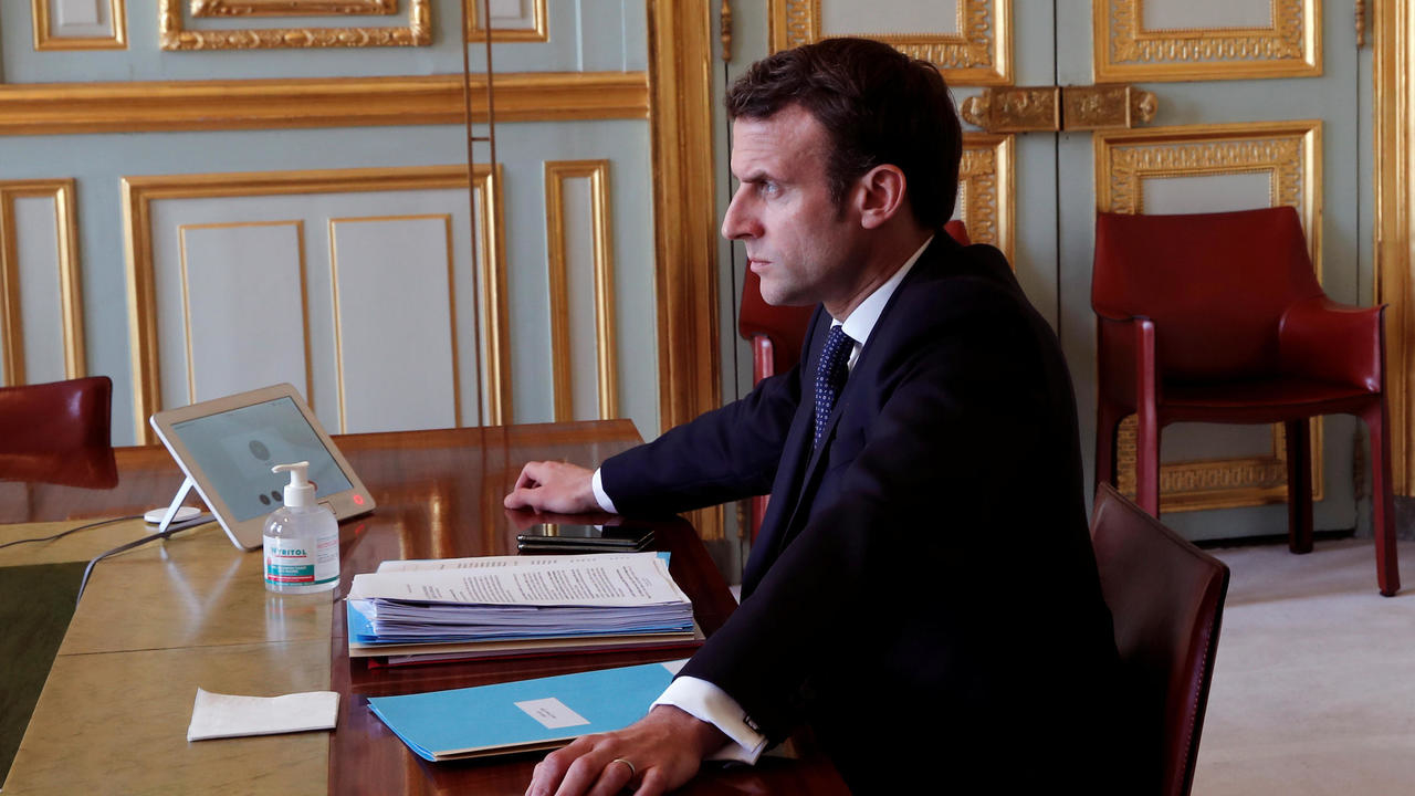 Covid : la France se prépare à des «décisions difficiles», allocution de Macron mercredi