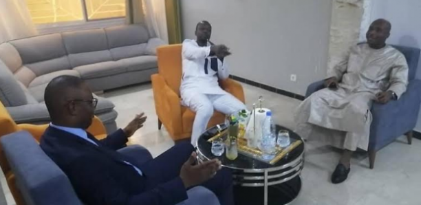 Me Moussa DIOP dévoile les images de sa rencontre avec Sonko et Barthélémy Diaz