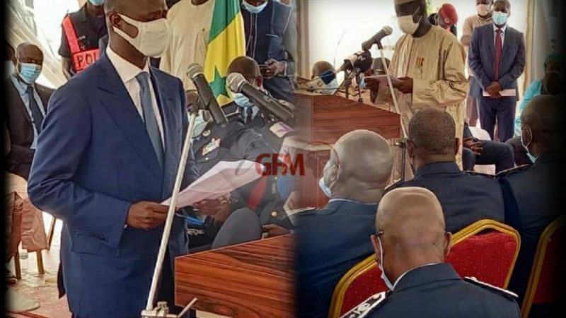 (Photos) -Passation de service sans folklore : L’adieu d’Aly Ngouille Ndiaye au ministère de l’intérieur