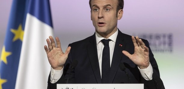 Caricatures : « La France ne se bat pas contre l’islam », martèle Macron au Financial Times