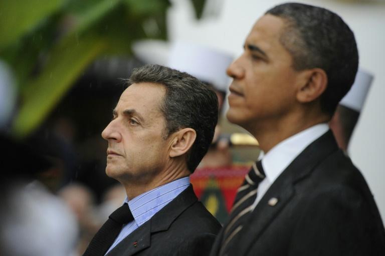 Sarkozy « bombe le torse comme un petit coq », raconte Obama dans ses mémoires