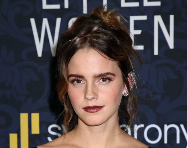 Cette étudiante est le sosie d’Emma Watson et la ressemblance est saisissante