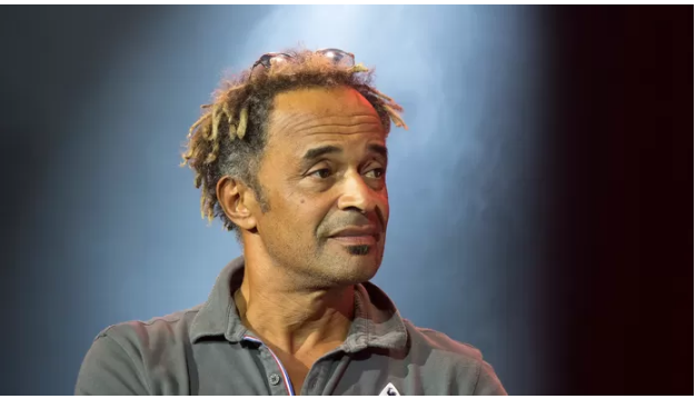 Yannick Noah a retrouvé l’amour dans les bras d’une comédienne vue dans “Plus belle la vie”