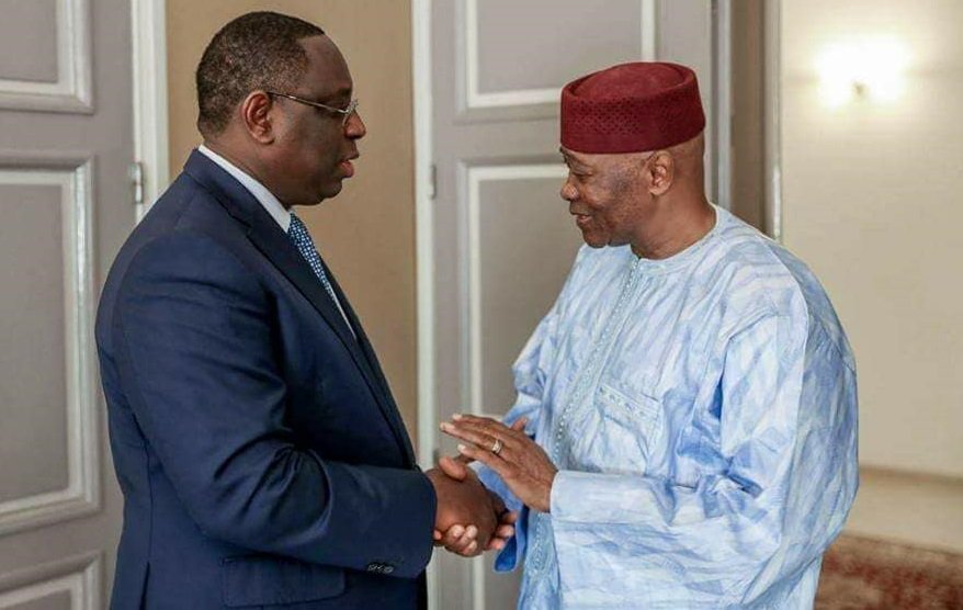 Décès de Amadou Toumani Touré : Macky Sall présente ses condoléances