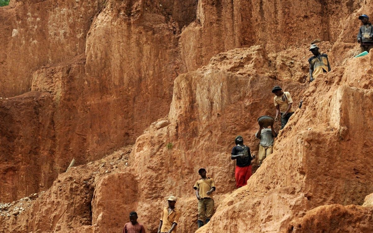 Zimbabwe : Au moins 40 mineurs piégés aprés l’effondrement d’une mine