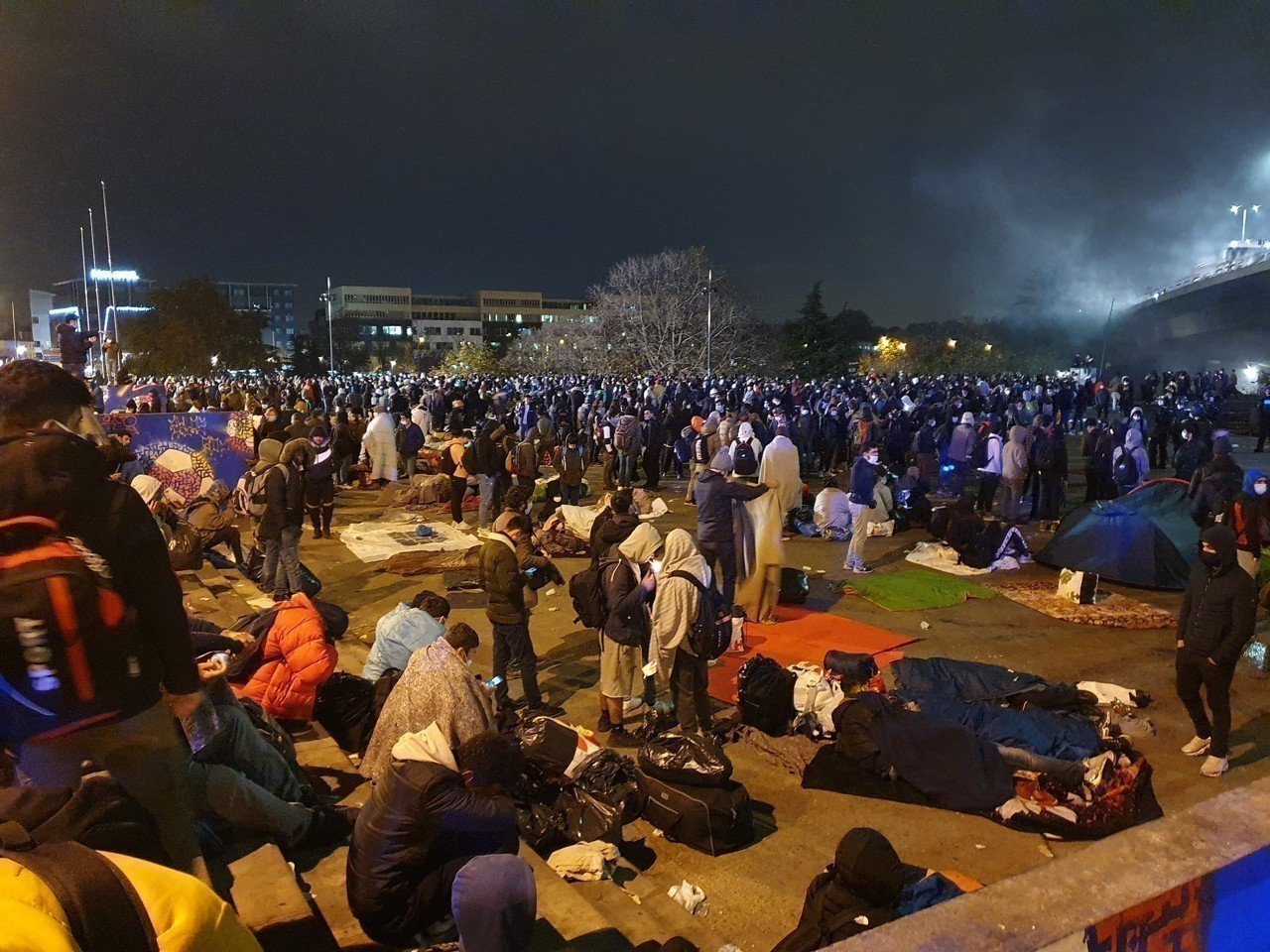 Paris : Evacuation de 2 500 migrants du camp de Seine-Saint-Denis