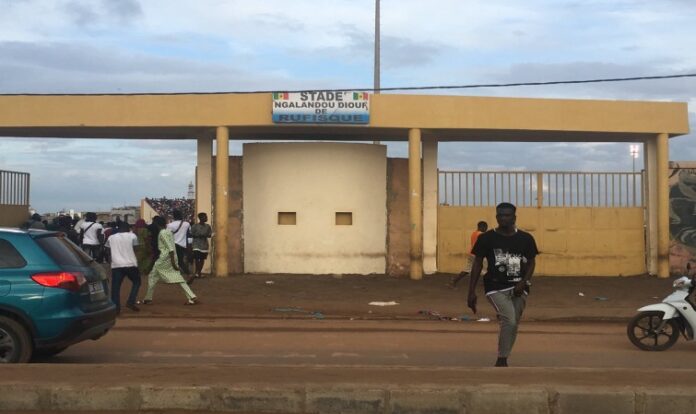 Tous ceux touchés par « la maladie des pêcheurs » mis en quarantaine au stade Galandou Diouf