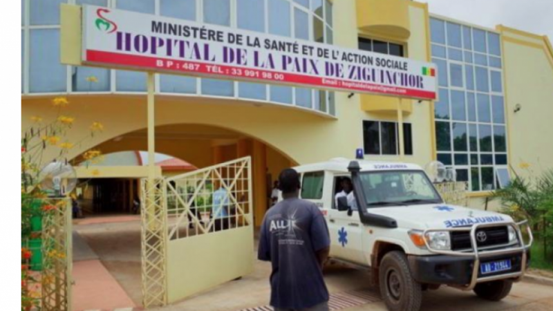 Centre hospitalier régional de Ziguinchor: Sit-in et brassards rouges des blouses blanches pour dénoncer le retard de paiement