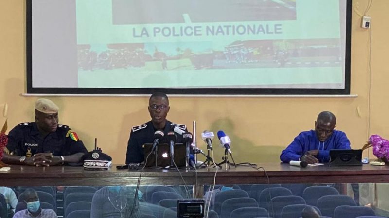 Direct – Rencontre police-presse