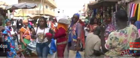 Rufisque : Les vendeurs de jouets envahissent le marché central, malgré…