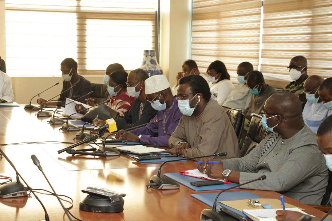 Remontée du Covid-19 : Diouf Sarr convoque le Cnge pour de nouvelles mesures