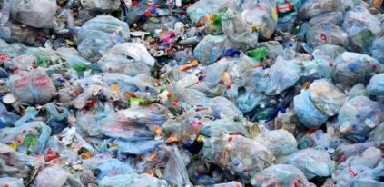 Sachets plastiques : 65 tonnes saisies, les sanctions durcies cette semaine