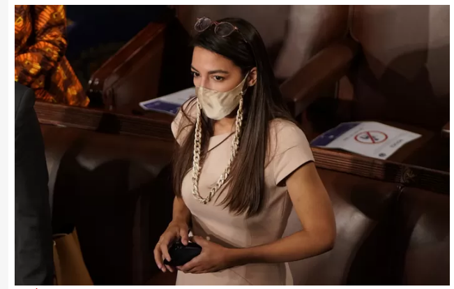 “Je pensais que j’allais mourir”, la députée démocrate Alexandria Ocasio-Cortez raconte l’assaut du Capitole