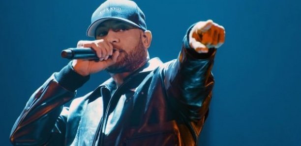 Le rappeur Booba accusé de viol sur une mineure de 14 ans à Dakar