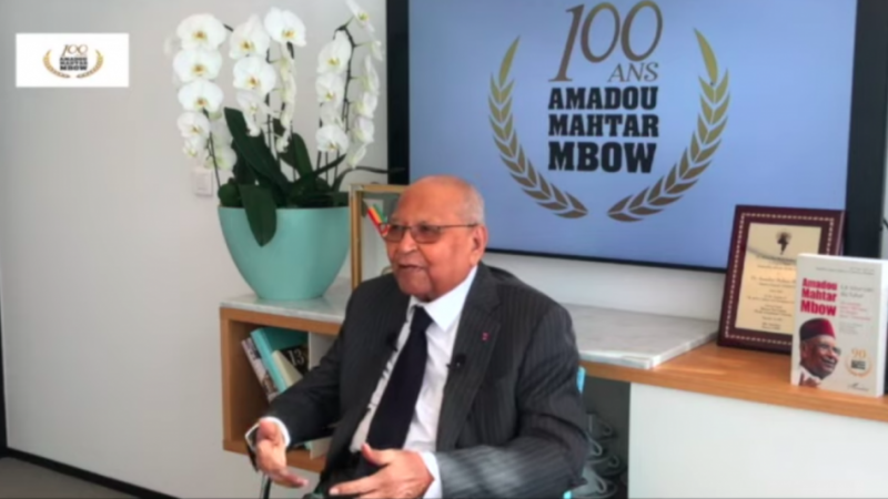 Amadou Mahtar Mbow, grand-père ce héros!