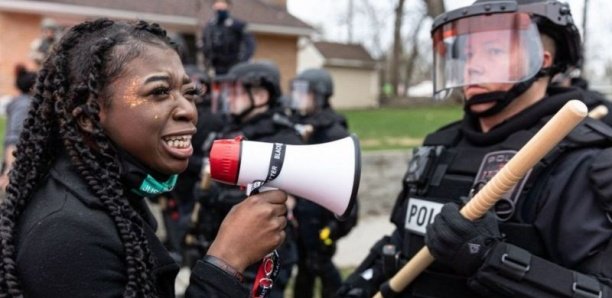 Georges Floyd : quatre faits qui expliquent la colère contre la police américaine