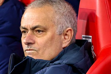 Tottenham : Mourinho prend la porte ! (officiel)