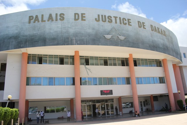 Tribunal de Dakar : Un détenu indien meurt dans le box des accusés