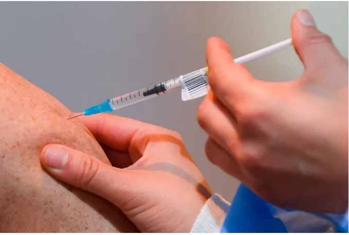 Le “syndrome du vacciné”, cette conséquence de la vaccination qui inquiète les médecins