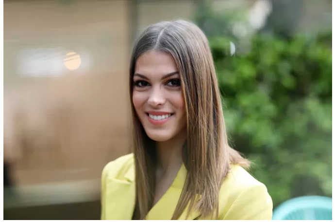 Iris Mittenaere dévoile son “plus gros changement capillaire”