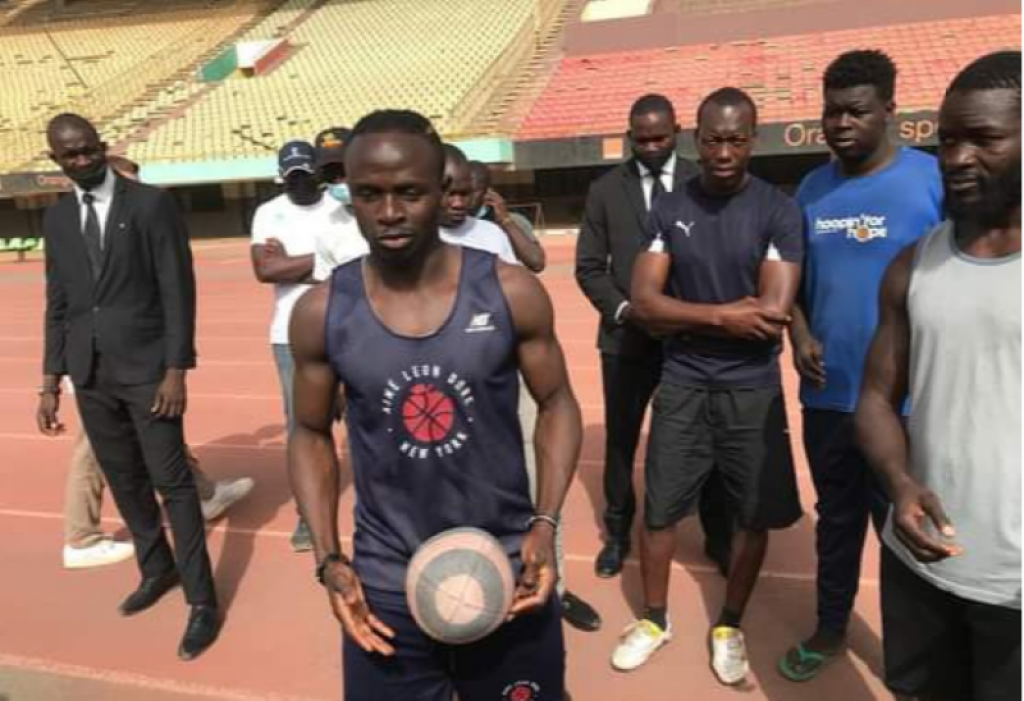 Rugby : Sadio Mané au stade LSS pour galvaniser les Lions U20