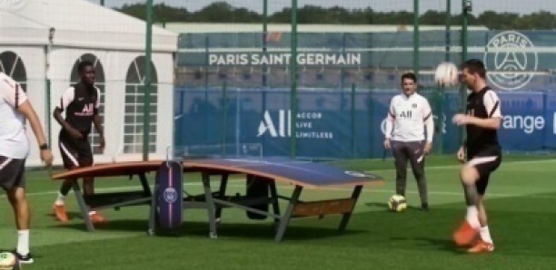 PSG : Lionel Messi et Idrissa Gana Gueye s’offrent un tennis-foot à l’entraînement