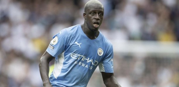 Benjamin Mendy suspendu par Manchester City après avoir été inculpé par la police pour viols