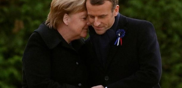 Emmanuel Macron reçoit une dernière fois Angela Merkel