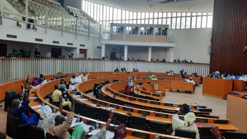 Direct: Levée de l’immunité des députés Babacar Biaye et Mamadou Sall