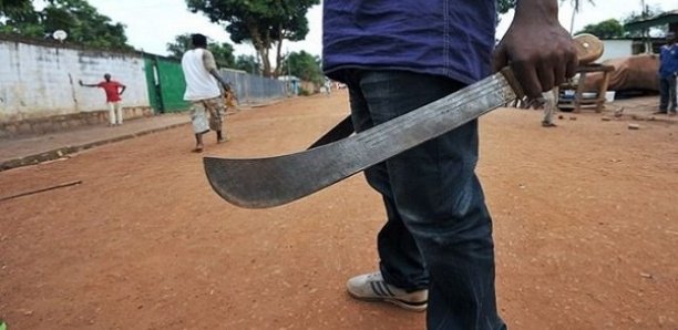 Yang-Yang : Pour une histoire de jalousie, il tue son demi-frère avec une machette