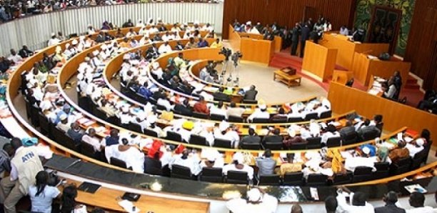 Assemblée nationale : Les députés convoqués, lundi, pour l’examen de deux projets de loi