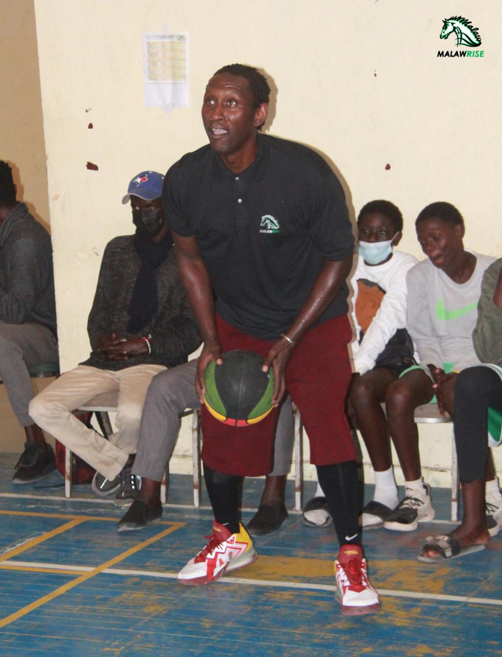 Konko Siré Bâ, organisateur du camp Malaw Rise : «Se servir du basket comme outil d’éducation des jeunes»